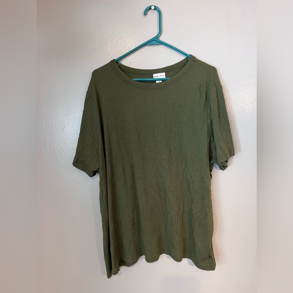 Women’s Stretchy Top